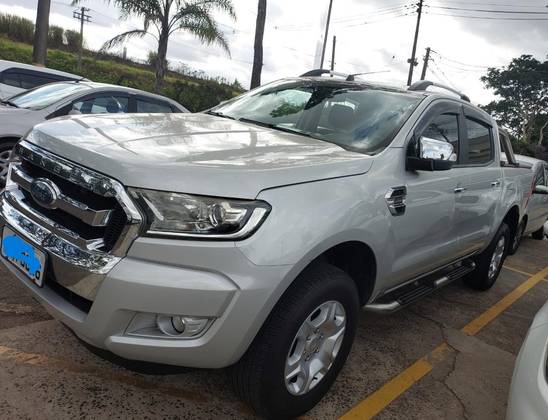 FORD RANGER 2.5 XLT 4X2 CD 16V FLEX 4P MANUAL